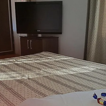 Perla Ariesului بيت ضيافة *